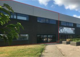 Location d'une cellule à Cysoing - 270 m2 -  Lesquin Seclin