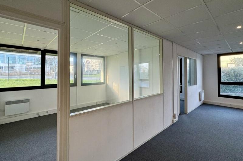 LOCATION : Bureaux à Villeneuve d'Ascq 