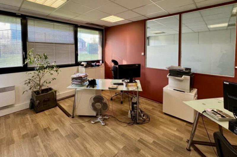 LOCATION : Bureaux à Villeneuve d'Ascq 