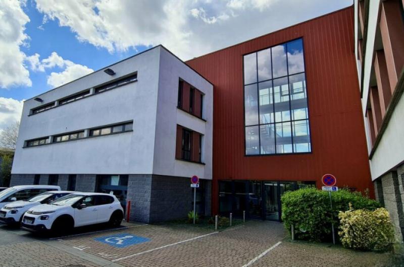 Location - BUREAUX - SAINT POL SUR MER