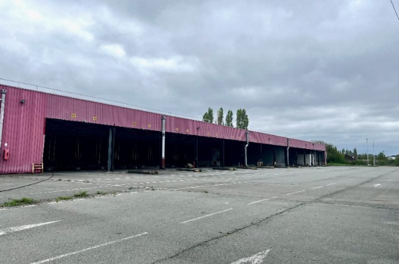 IMMEUBLES LOGISTIQUE A LOUER - ROUBAIX  - 8 800 m² div.3 000 m²